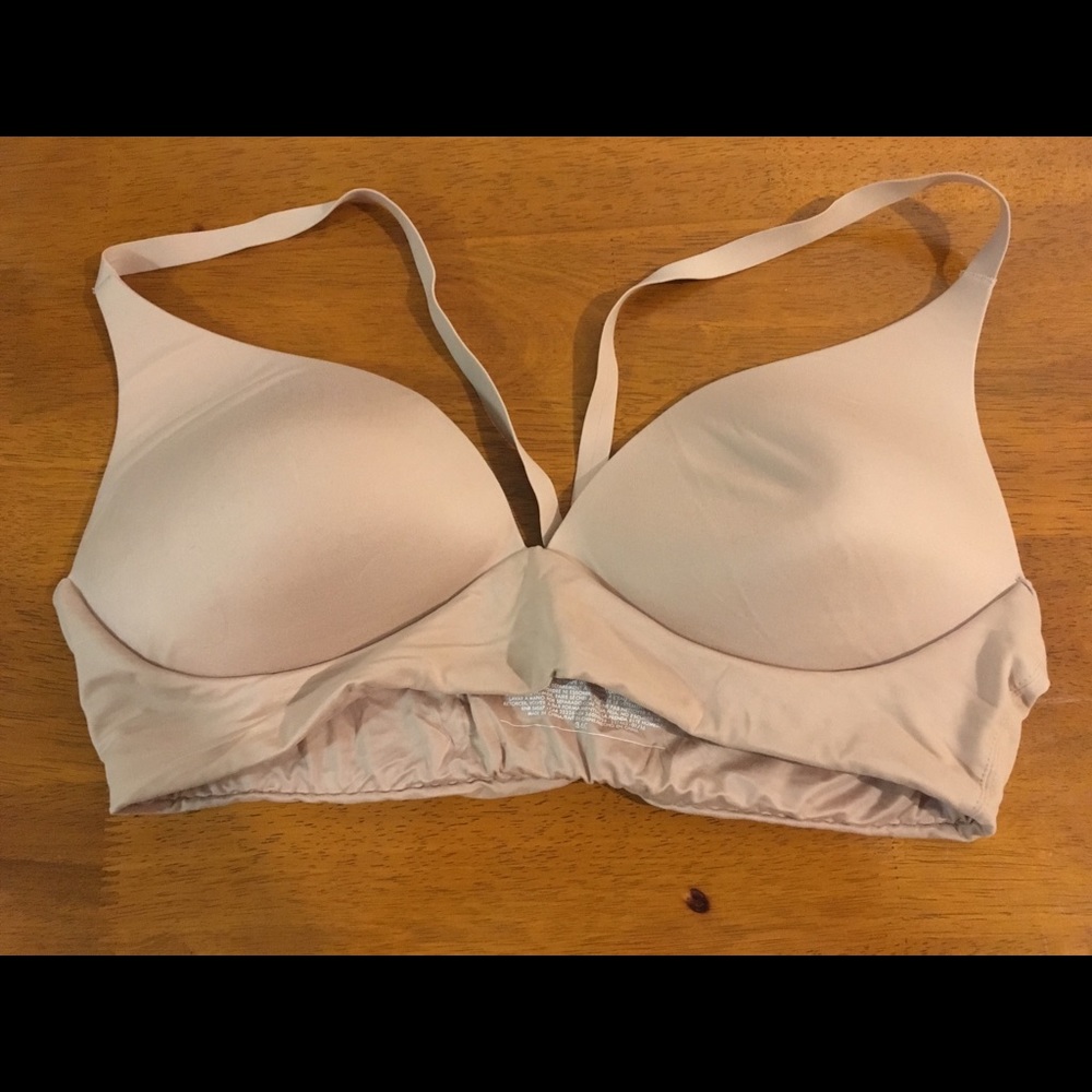 Victoria’s Secret plunge bra